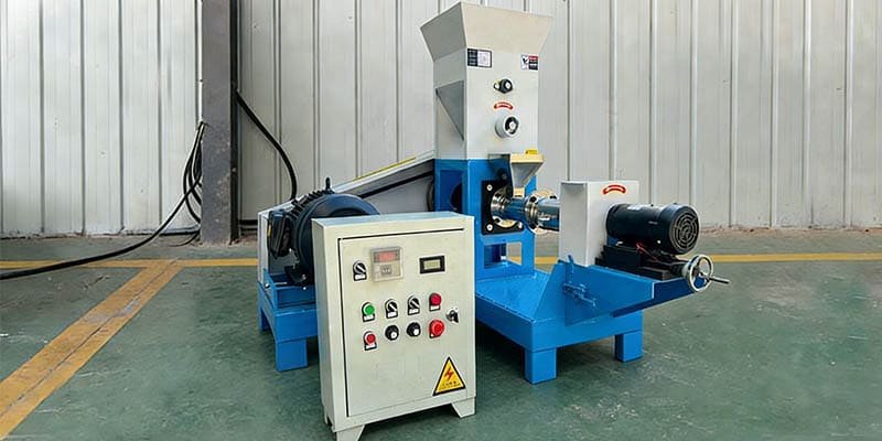 STROSEN floating fish feed extruder creating different shapes of aquatic pellets