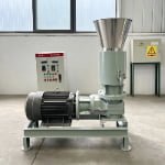 Close-up biomass pellet machine, heavy-duty pellet making equipment, simple operation and stable performance