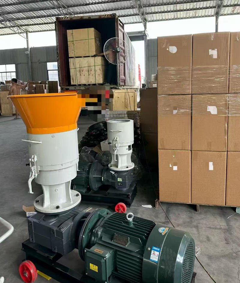 flat die biomass pellet machine factory stock ready for global shipping